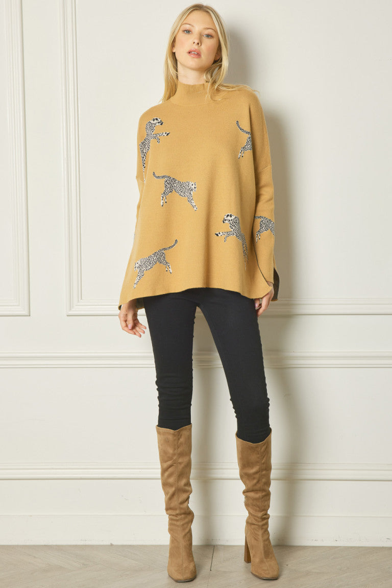 Sweater with Leopards